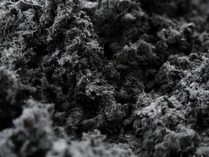 Einblasdämmstoff aus Lederfasern Calor-Einblasdämmung