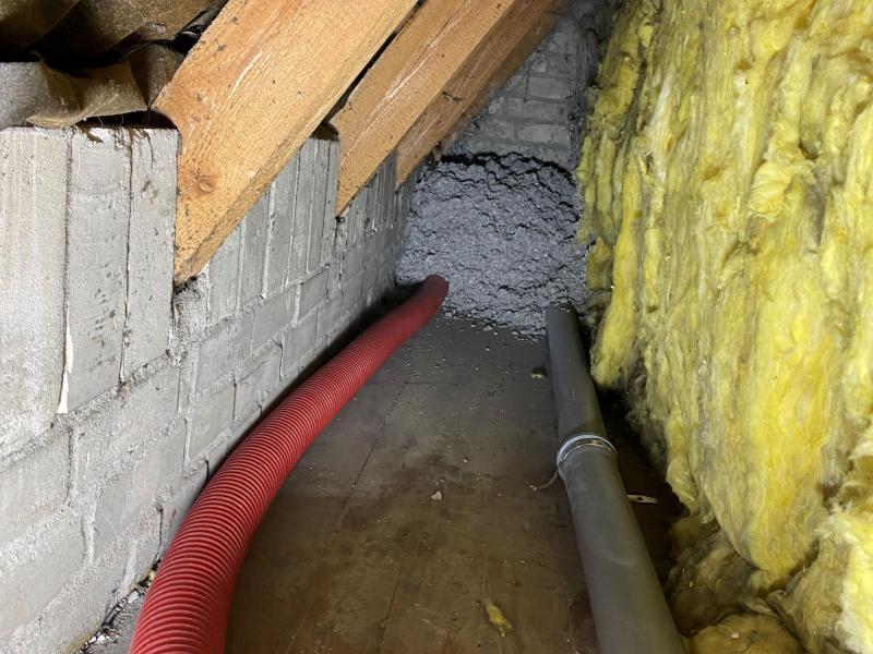 Drempel mit Teildämmung Beginn Dämmverfahren